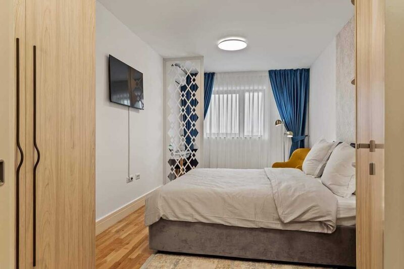 Floreasca 102 The Adress Bloc 2021, 2 camere Centrala AC, Parcare, ctr Anaf